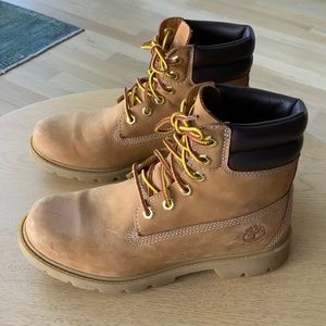 Women’s Timberland Premium 6-inch Waterproof Boot size 7.5